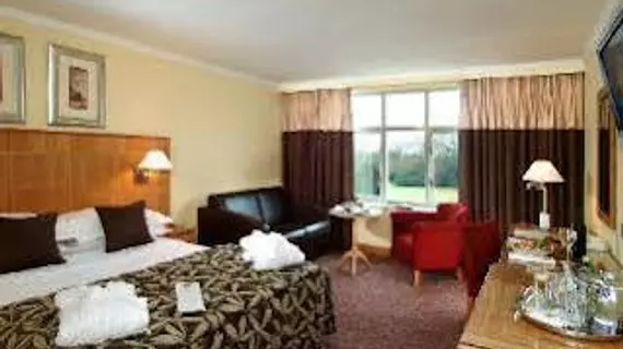 Savill Court Hotel | Surrey (kontluk) - Chertsey - Ottershaw - Runnymede