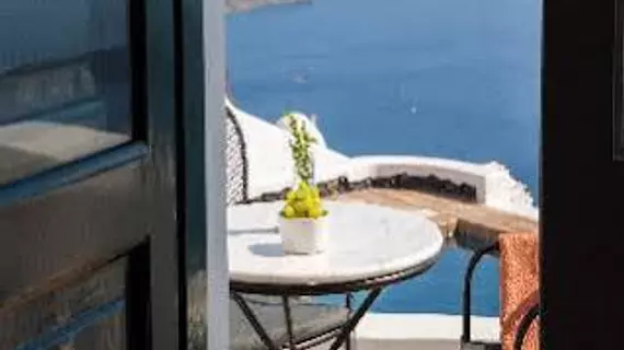 The Vasilicos Caldera Heritage Suites | Ege Adaları - Santorini