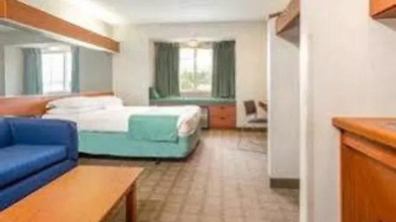 Microtel Inn & Suites by Wyndham Dry Ridge | Kentucky - Williamstown (ve civarı) - Dry Ridge