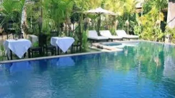 Retreat Villa Boutique & Spa | Siem Reap (ili) - Siem Reap