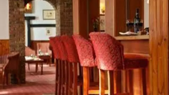 Walton Cottage Hotel | Berkshire (kontluk) - Maidenhead