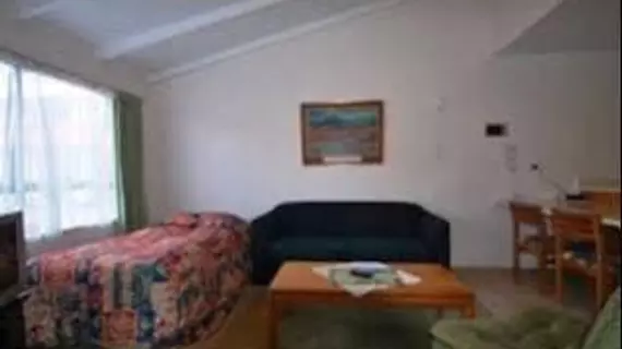 Gwendoline Court Motor Lodge | Rotorua (ve civarı) - Rotorua - Fenton Sokağı