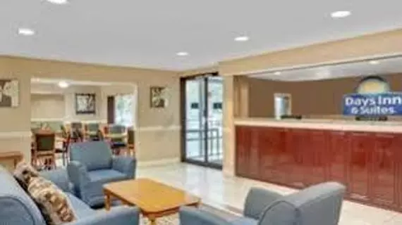 Days Inn & Suites | Georgia - Atlanta (ve civarı) - College Park