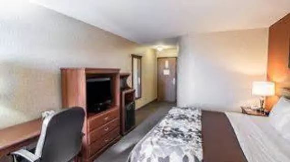 Sleep Inn & Suites Hays | Kansas - Hays (ve civarı) - Hays