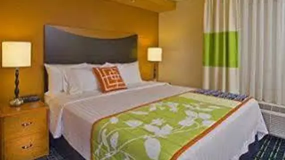 Fairfield Inn and Suites by Marriott Plainville | Connecticut - Hartford (ve civarı) - Plainville