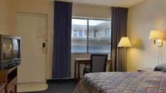 Lancaster Amish Country Travelodge | Pensilvanya - Lancaster (ve civarı) - Lancaster