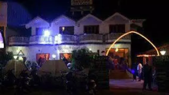 Ruffles Beach Resort | Goa - Kuzey Goa - Candolim