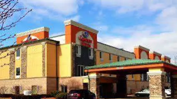 Comfort Suites - Southgate Detroit | Michigan - Detroit (ve civarı) - Southgate