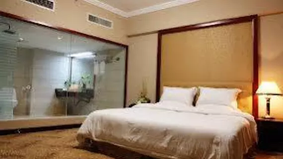 GuiLin HongKong Hotel | Guangksi - Guilin - Xiangshan