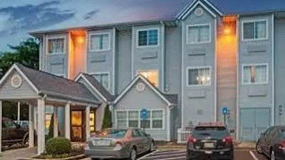 Microtel Inn & Suites by Wyndham Atlanta Airport | Georgia - Atlanta (ve civarı) - College Park