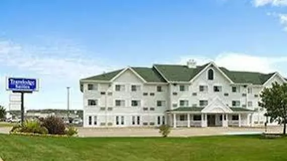 Travelodge Suites New Glasgow | Nova Scotia - New Glasgow (ve civarı) - New Glasgow