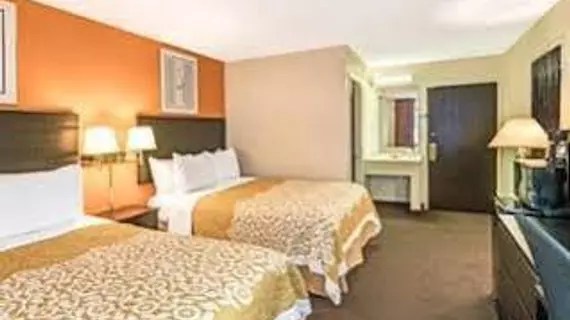 Days Inn Salisbury | Kuzey Karolayna - Lexington - Salisbury (ve civarı) - Salisbury