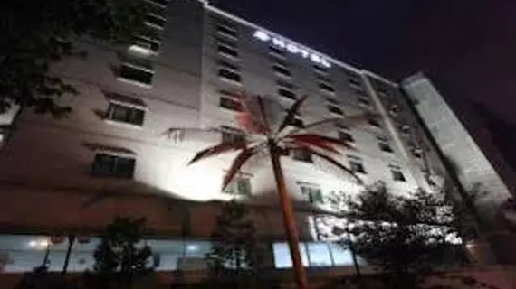 S Hotel Suwon | Gyeonggi - Suwon (ve civarı) - Suwon