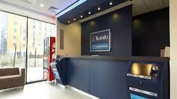 Travelodge London Stratford | Londra (ve civarı) - Newham - Stratford