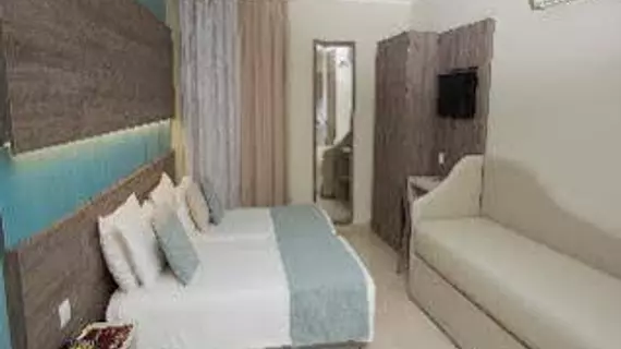 115 The Strand Hotel and Suites | Malta - Gzira