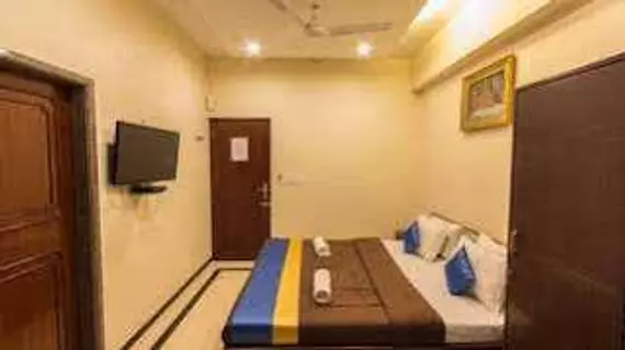 Hotel Aarya International | Maharaştra - Raigad - Bombay (ve civarı) - Bombay - Santacruz, Mumbai