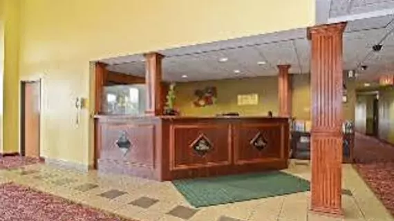 Best Western Waukesha Grand | Wisconsin - Milwaukee (ve civarı) - Pewaukee