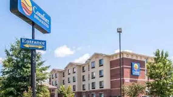 Quality Inn & Suites Montgomery | Alabama - Montgomery (ve civarı) - Montgomery