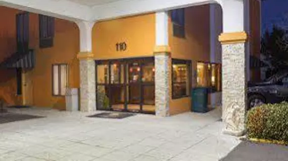 Comfort Inn Hammond | Louisiana - Hammond (ve civarı) - Hammond