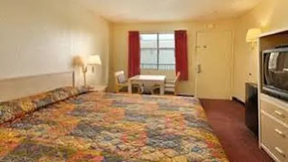 Days Inn - San Bernardino Riverside | Kaliforniya - San Bernardino County - San Bernardino (ve civarı) - San Bernardino