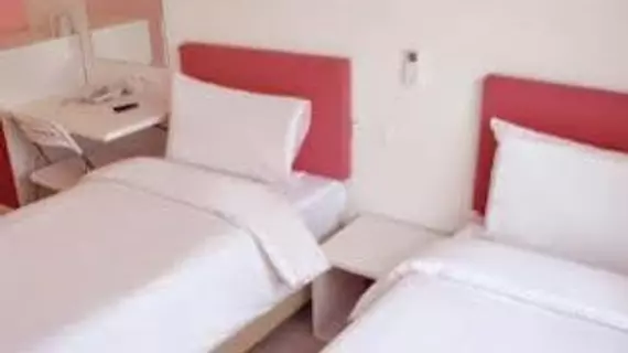 YY318 Hotel | Kuala Lumpur (ve civarı) - Pudu