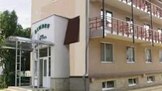 Zimbru Hotel | Kişinev