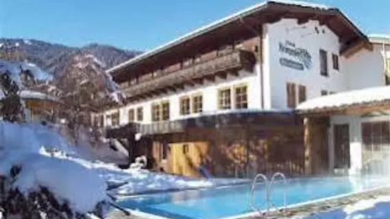 Hotel Krimmlerfälle | Salzburg (eyalet) - Zell am See - Krimml