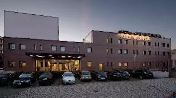 CDH Hotel Milano Niguarda | Lombardy - Milano (ve civarı) - Bresso