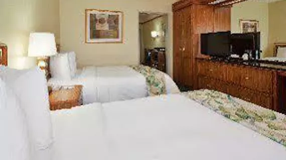 Quality Suites Central Coast | Kaliforniya - San Luis Obispo (ve civarı) - San Luis Obispo