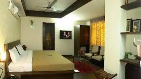 Hotel Anand | Batı Delhi - Ulusal Eyalet Başkenti Delhi - Delhi (ve civarı) - Yeni Delhi - Karol Bagh