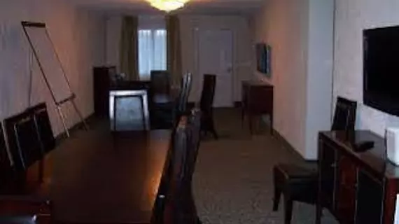 Rodeway Inn & Suites | Louisiana - New Orleans (ve civarı) - New Orleans