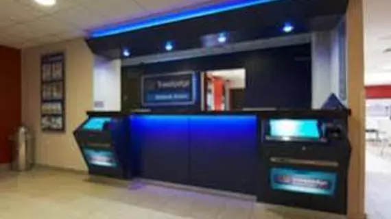 Travelodge London Bethnal Green | Londra (ve civarı) - Tower Hamlets - Bethnal Green