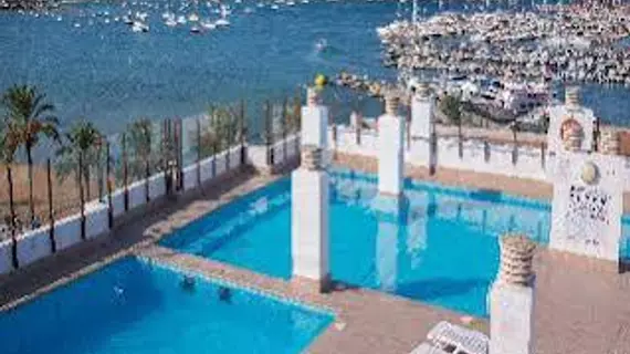 Apartamentos Central Park | Balearic Adaları - İbiza Adası - Sant Antoni de Portmany