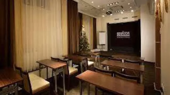 Business Hotel Senator | Sverdlovsk Federal Bölgesi - Yekaterinburg (ve civarı) - Yekaterinburg