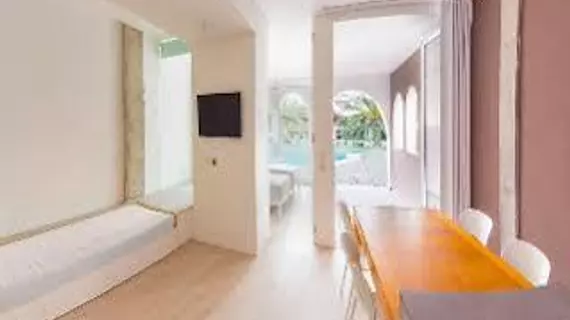 Apartamentos Ebano | Balearic Adaları - İbiza Adası - Sant Josep de sa Talaia - Playa d'en Bossa