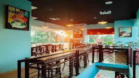 Red Planet Surabaya | Doğu Cava - Surabaya