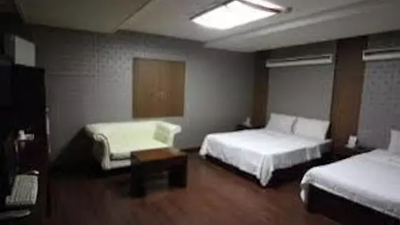 S Hotel Suwon | Gyeonggi - Suwon (ve civarı) - Suwon