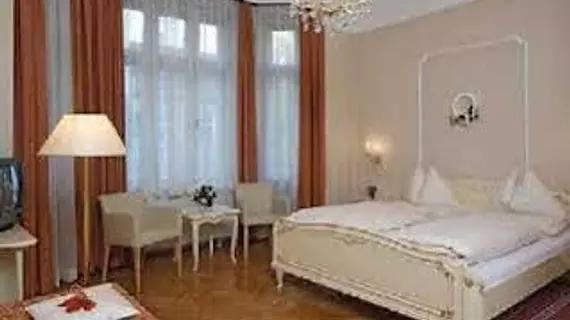 Hotel Pension Baronesse | Vienna (eyalet) - Viyana