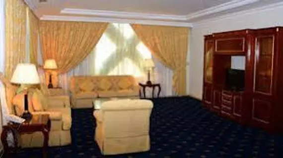 Ramada Al Qassim Hotel&suites | El Kasım - Buraydah (ve civarı) - Bukayriah