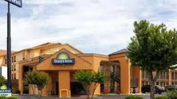 Days Inn Memphis - I 40 and Sycamore View | Tennessee - Memphis (ve civarı) - Memphis