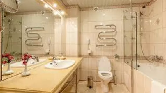 UralHotel | Sverdlovsk Federal Bölgesi - Yekaterinburg (ve civarı) - Yekaterinburg