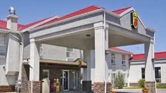 Super 8 Motel - Drumheller | Alberta - Drumheller (ve civarı) - Drumheller