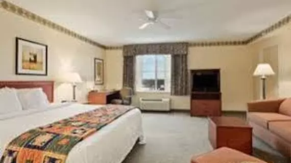 BAYMONT INN & SUITES GRAND RAP | Michigan - Grand Rapids (ve civarı) - Byron Center