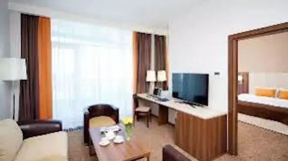 Tulip Inn Omega Sochi | Krasnodar Krayı - Tuapsinsky District - Sochi (ve civarı) - Adler