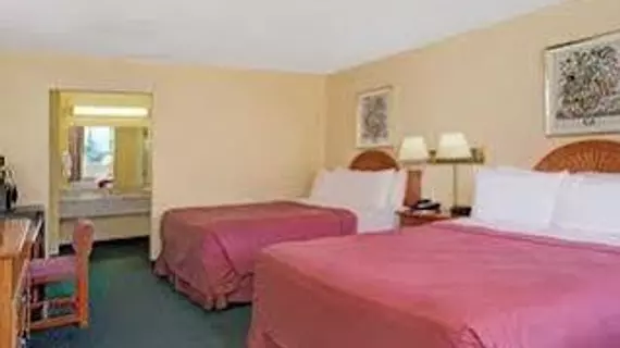 Days Inn Alexandria South | Virginia - İskenderiye - Huntington