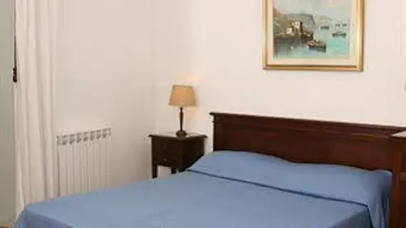 Gaudi Guest House | Lazio - Roma (ve civarı) - Roma Kent Merkezi - Esquilino