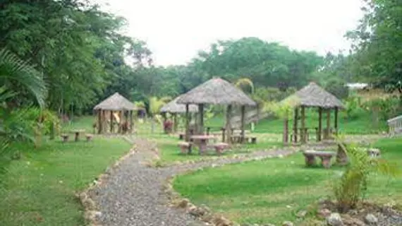 Club y Centro Ecoturistico San Martin | Francisco Morazan (bölge) - San Ignacio