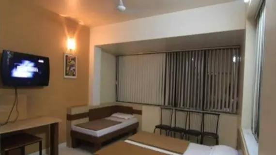 Hotel Samrat | Haryana - Gurugram (ve civarı) - Gurugram