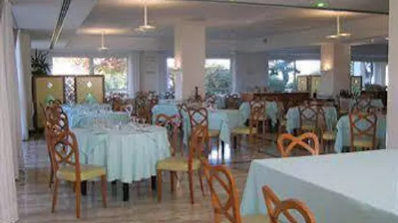 Hotel Giardino Dei Principi | Abruzzo - Pescara (il) - Citta Sant'Angelo