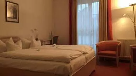 Flair Hotel Vier Jahreszeiten | Baden-Wuerttemberg - Bad Urach